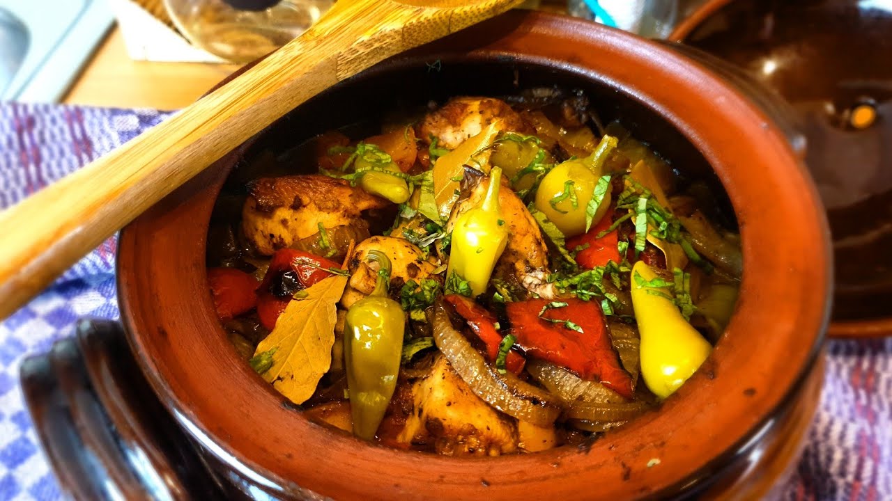 Пилешка Кавърма в гювеч - Най-крехкото месце от българската кухня