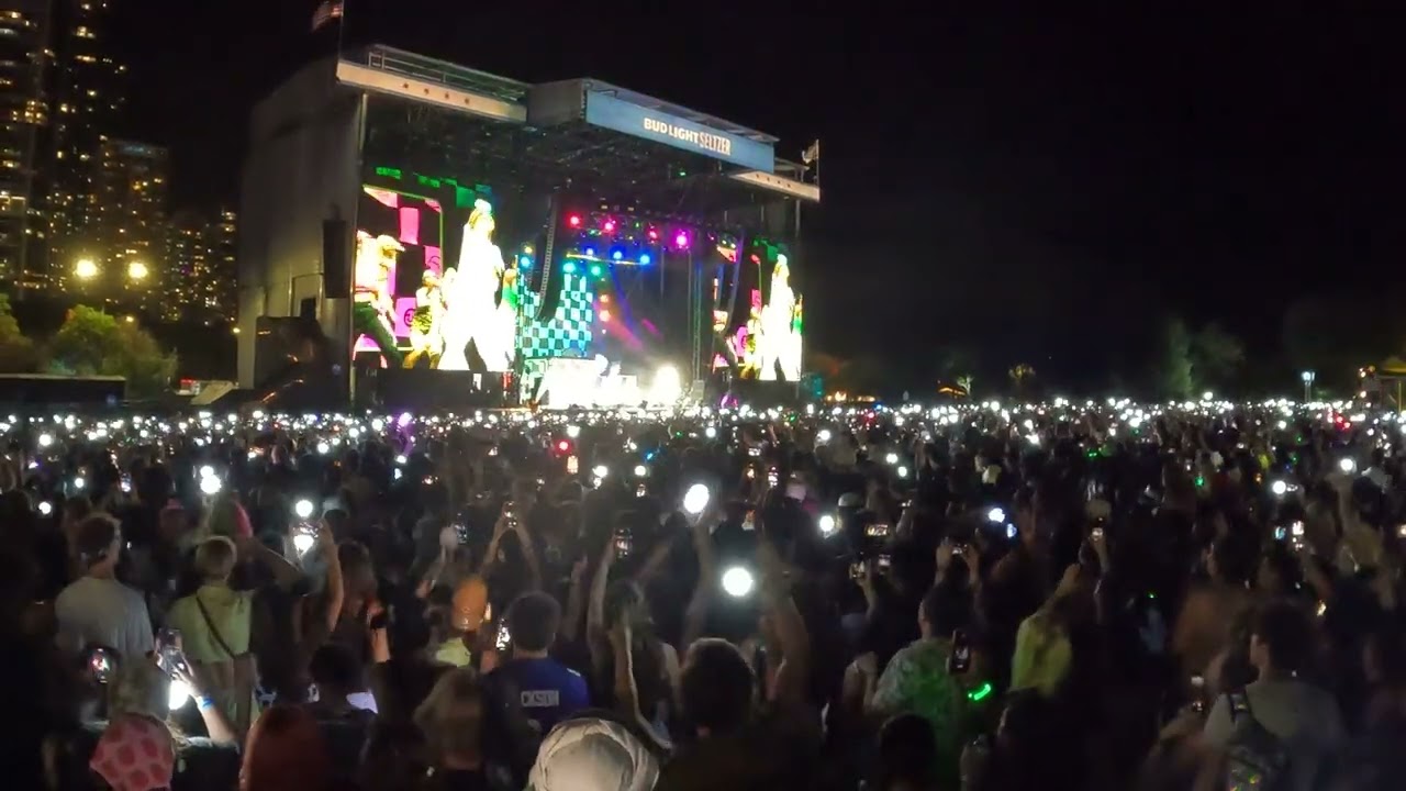 J-Hope Lollapalooza - Dynamite