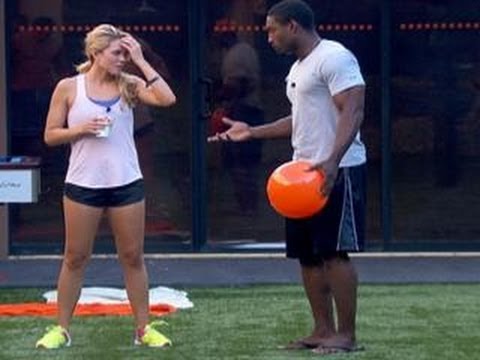 eviction conjonctivite Big Brother: Feed Clip: Howard Trains Aaryn