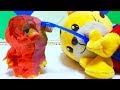 ねんどだらけのアンパンマンはぶらしできれいにしてあげよう!