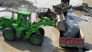 Caterpillar 966D Loading Giant Rocks Into Shacman Truck 💥⛏️ Massive Stone Loading by CAT 966D