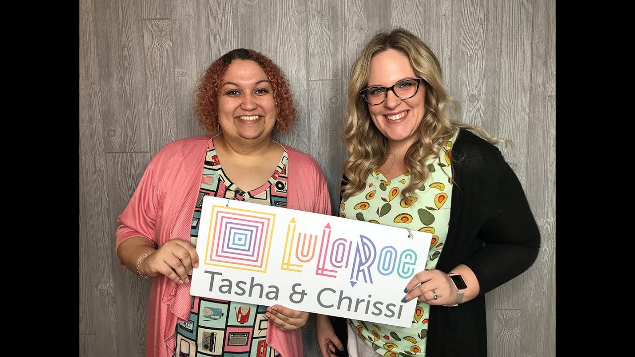 LuLaRoe Review - A tale of friendship, empowerment & snacks!