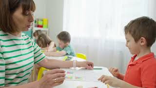 Vous Êtes Enseignant? Le Cfops Vous Propose Des Formations Adaptées À La Réalité De Votre Terrain