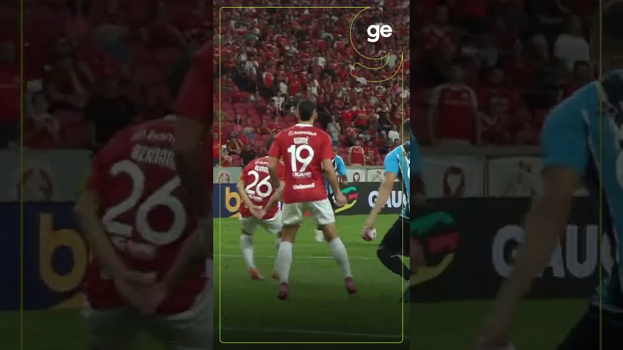 DEFESA DO INTER SE ATRAPALHA E EDENÍLSON RECOLOCA O GRÊMIO NA FRENTE | #shorts