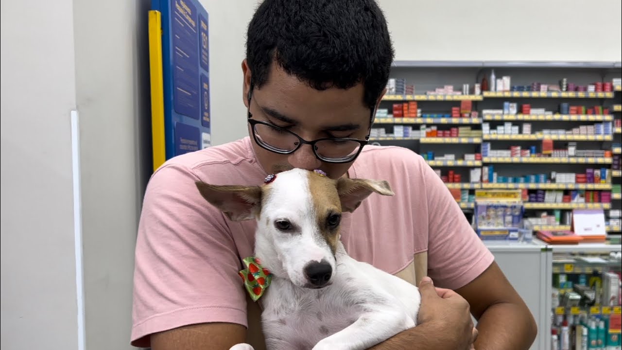 ADOTAMOS UMA NOVA CACHORRINHA!!! - Família Velhote