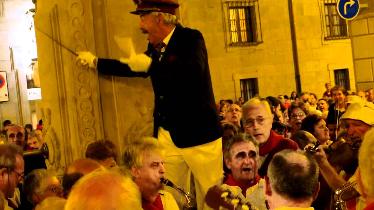 Glorioso San Fermín.  ( El Guti.  14/07/2011 )