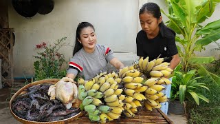 Mother and children cooking and eating  Banana, Chicken, Shrimp recipe  Cook and eat