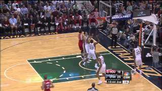 [11.2.13] Aaron Brooks - Driving Hook Shot in Transition vs Jazz