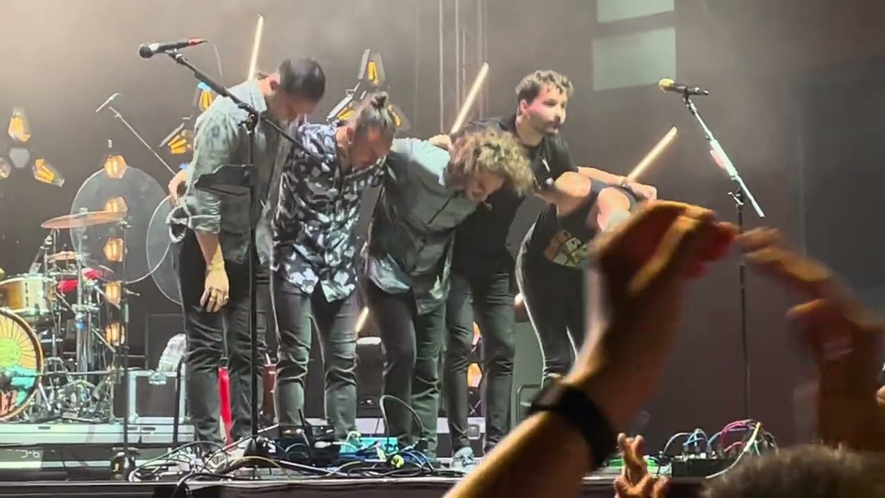 Bagossy Brothers Company - Valahol itt - élő koncert Live, Eger 2024.08.10.