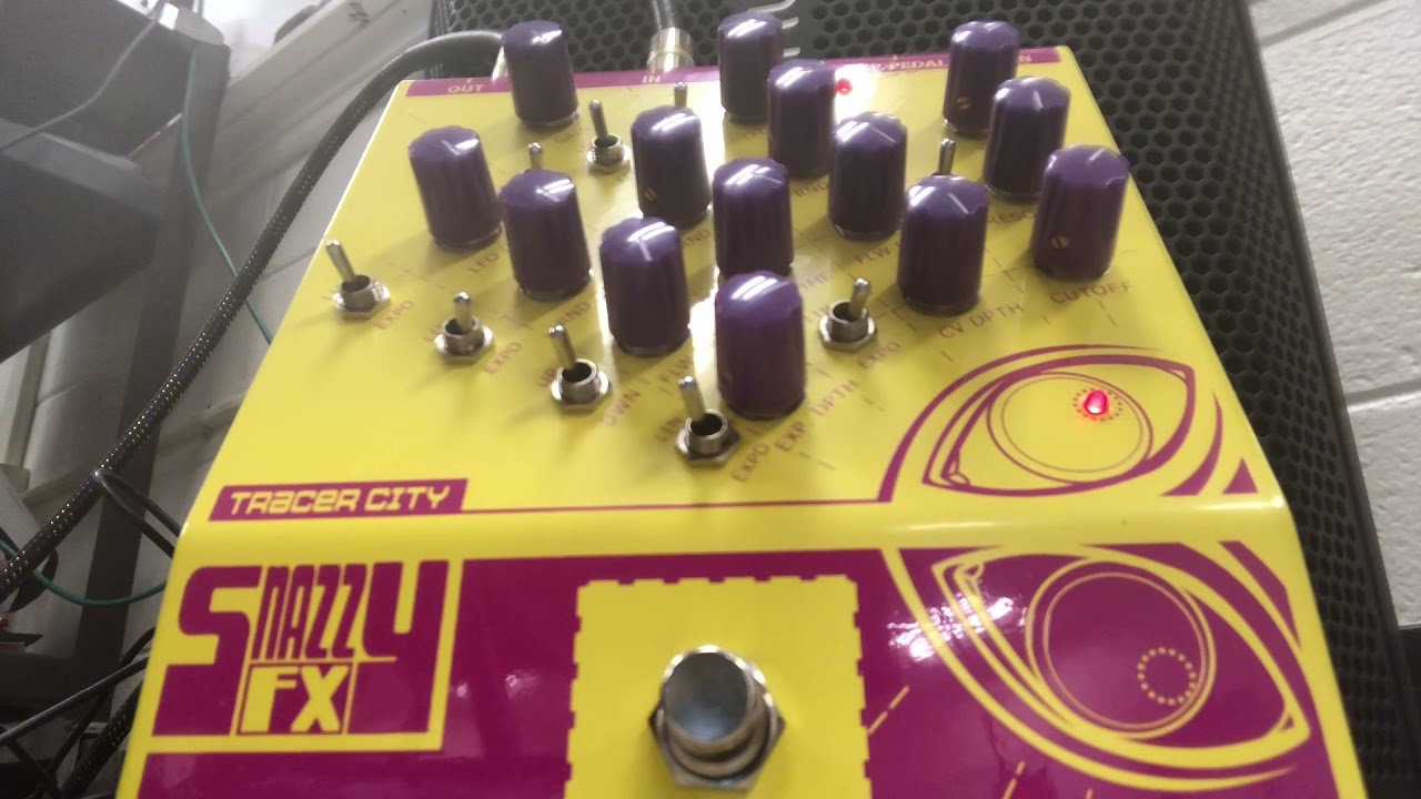 1/6/2022 Experiment Snazzy FX Tracer City pedal - YouTube