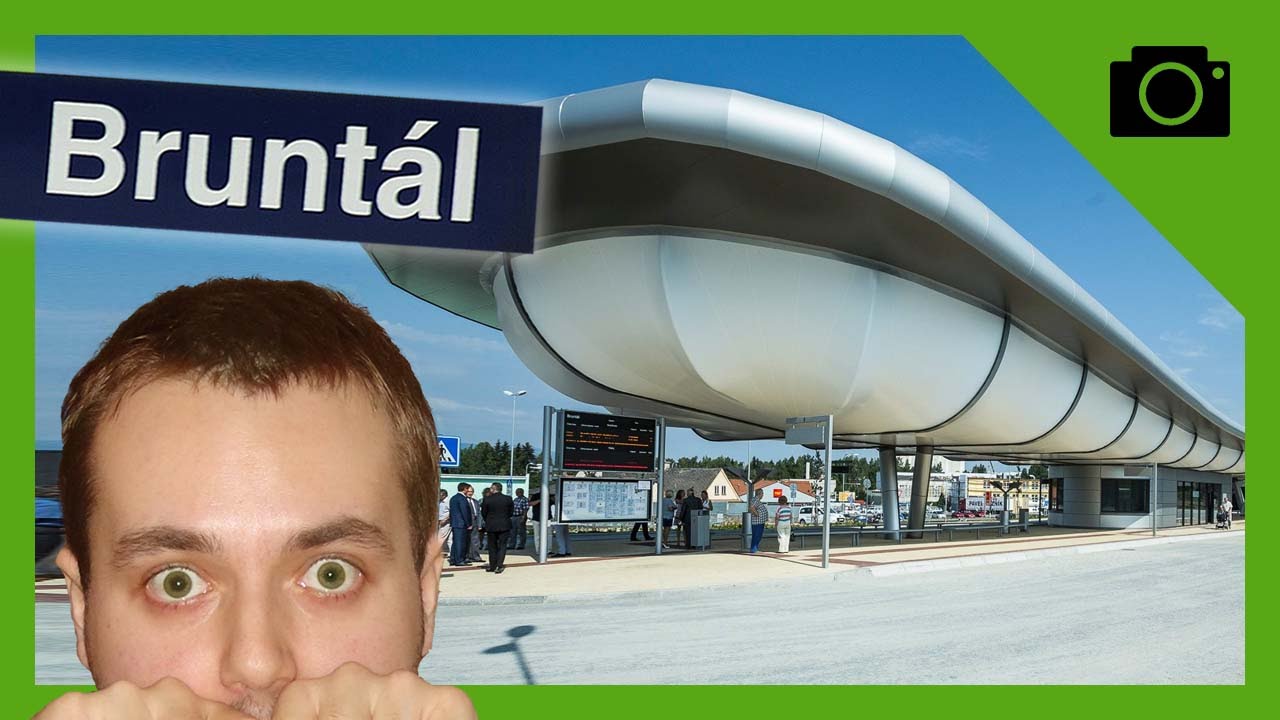 Zpackaná rekonstrukce nádraží v Bruntále. Je to snowboard, nebo lítající vložka?