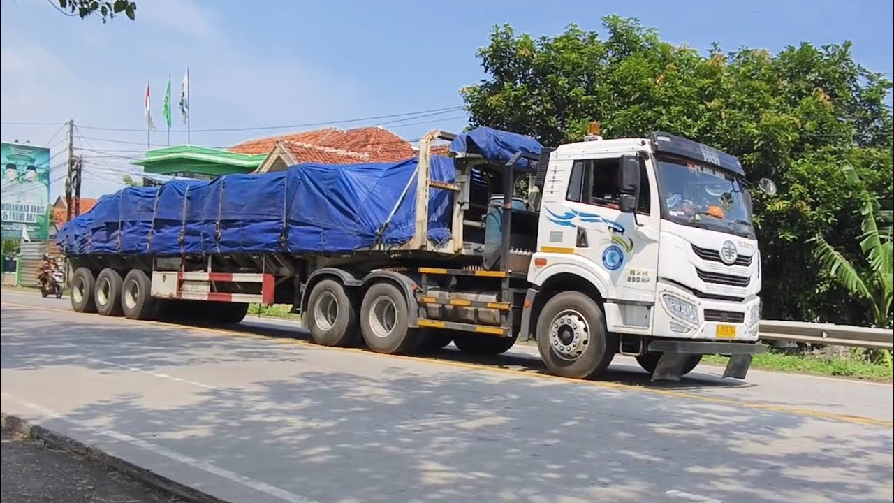 Kompilasi Truk Trailer Panjang Pantura, Truk Trailer UD Quester, Truk Kontainer Panjang EVERGREEN