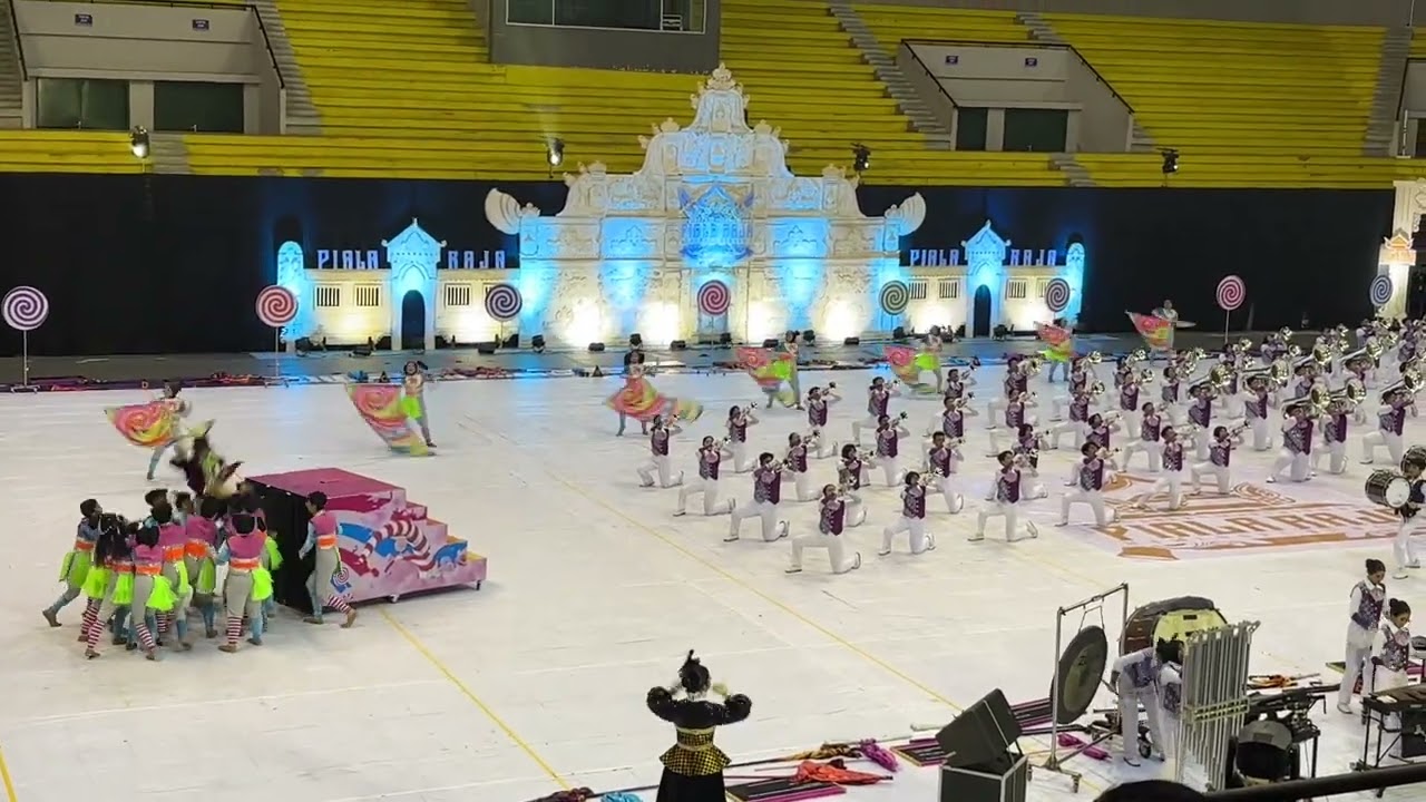 Willy Wonka and The Chocolate Factory Soundtrack by Marching Band Bahana Cendana Kartika Duri