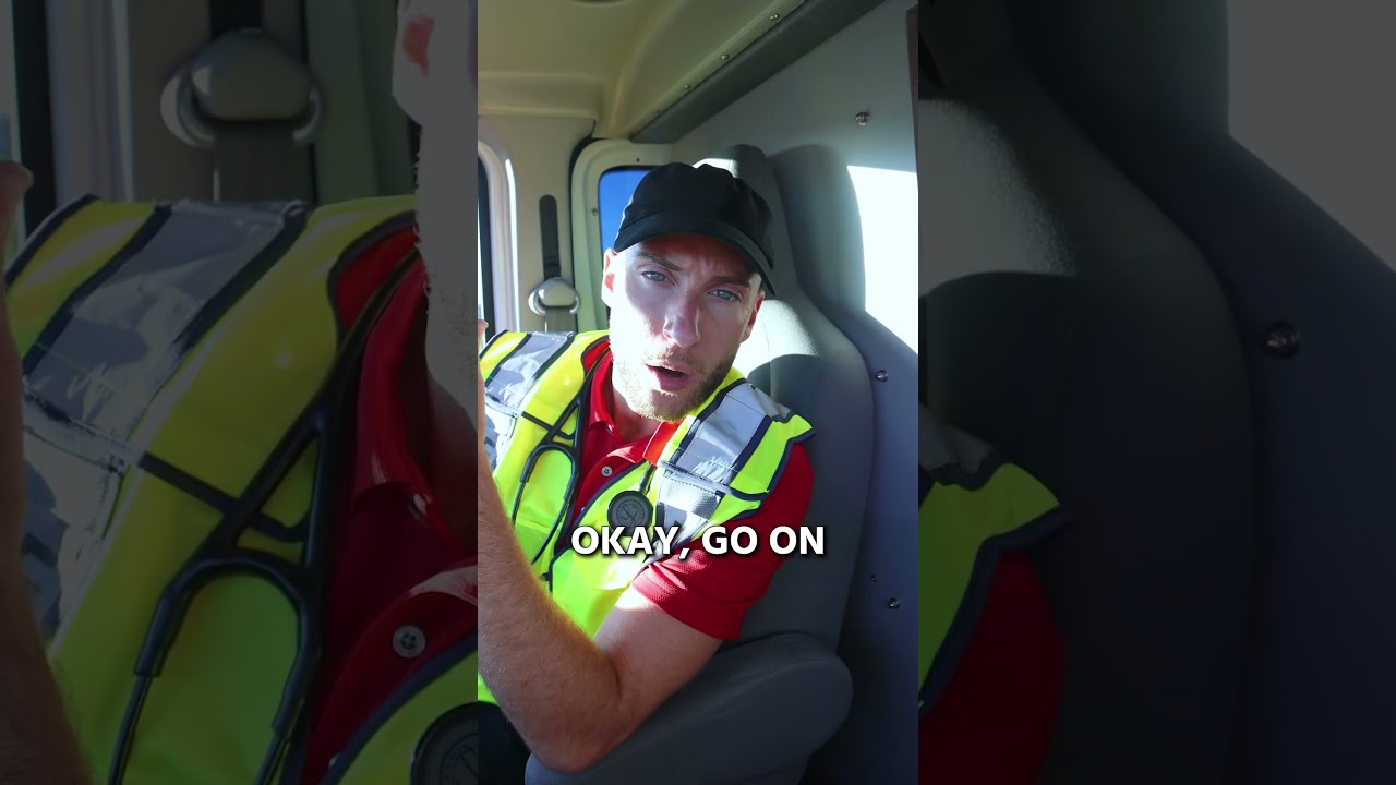 Помогаю моему ученику с этой сложной ЭКГ