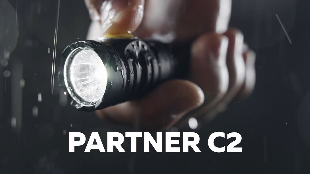 Armytek Partner C2 — фонарь для тактического использования и на каждый день