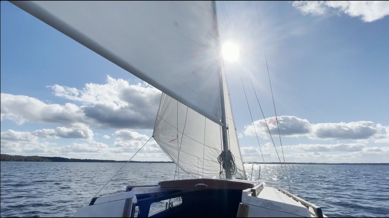 Sailing Lake Santa Fe Catalina 22