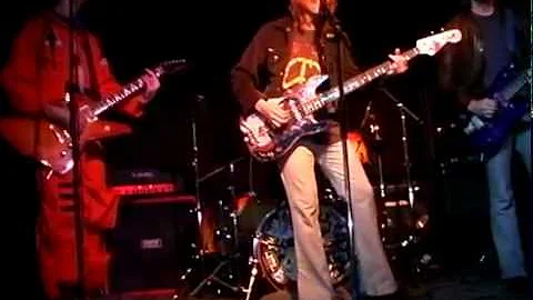 Paul Gilbert (Mr. Big), Donnie Vie (Enuff Z'Nuff),...