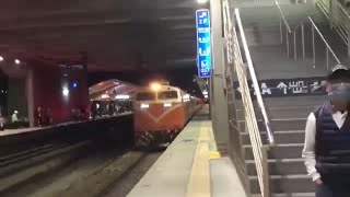 666次莒光號通過新烏日車站
