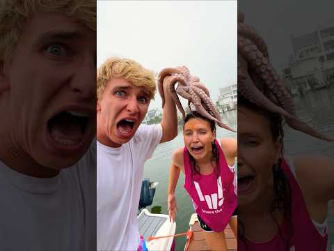OCTOPUS got STUCK on my HEAD!! 🐙
