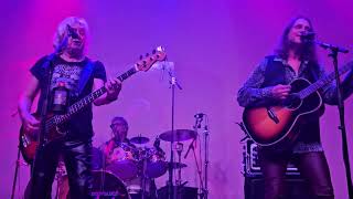 John Lodge of the Moody Blues - The Voice