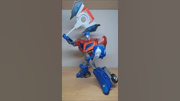 Transformers Animated Optimus Prime Voyager Class Transform Stop Motion #Shorts