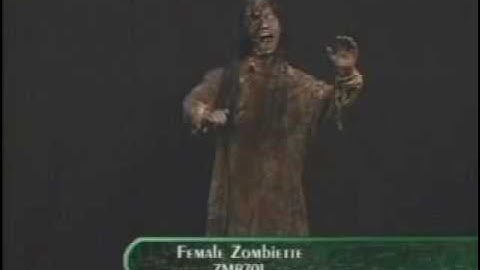 HAUNTEDPROPS.COM Female Zombiette