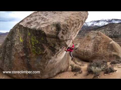 climbing colombia Hanging Instructional 1- Two arms hanging