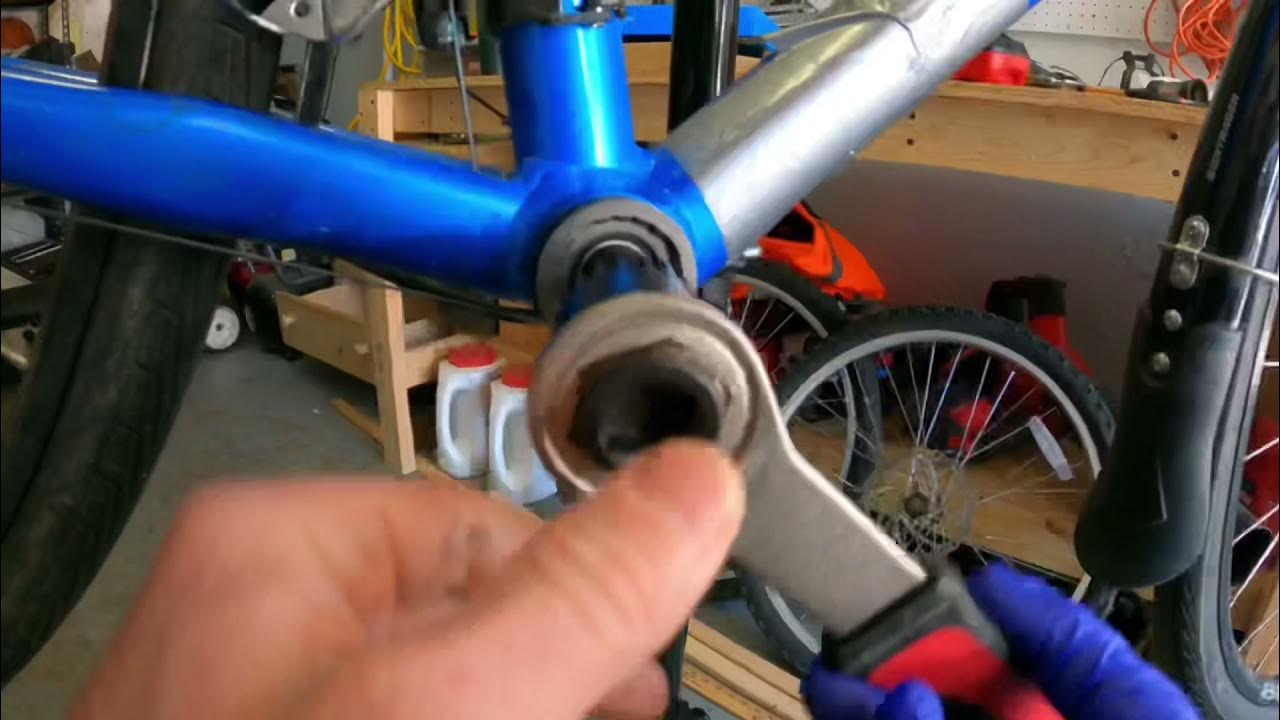 Replacing the bottom bracket on my Trek FX2 YouTube