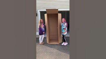 Moving box prank !!! 😂😱 #Shorts