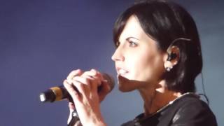 The Cranberries Zombie Vivo X el Rock 8 en Lima Peru 2016