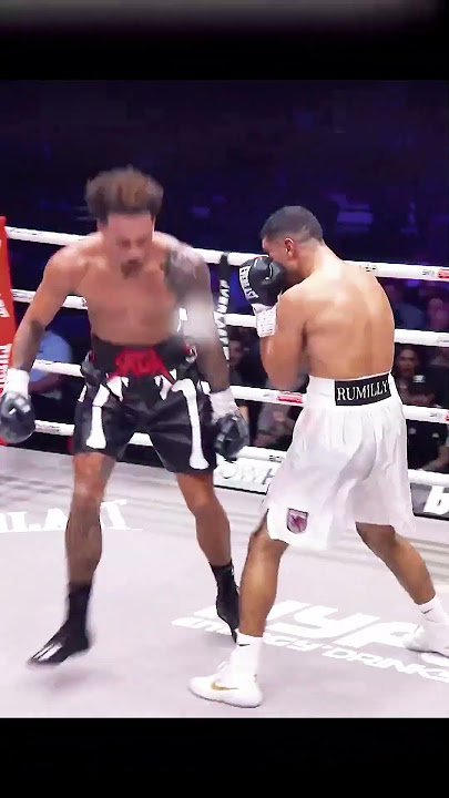 Whittaker’s Crazy Showboating 🤯 #boxing #benwhittaker