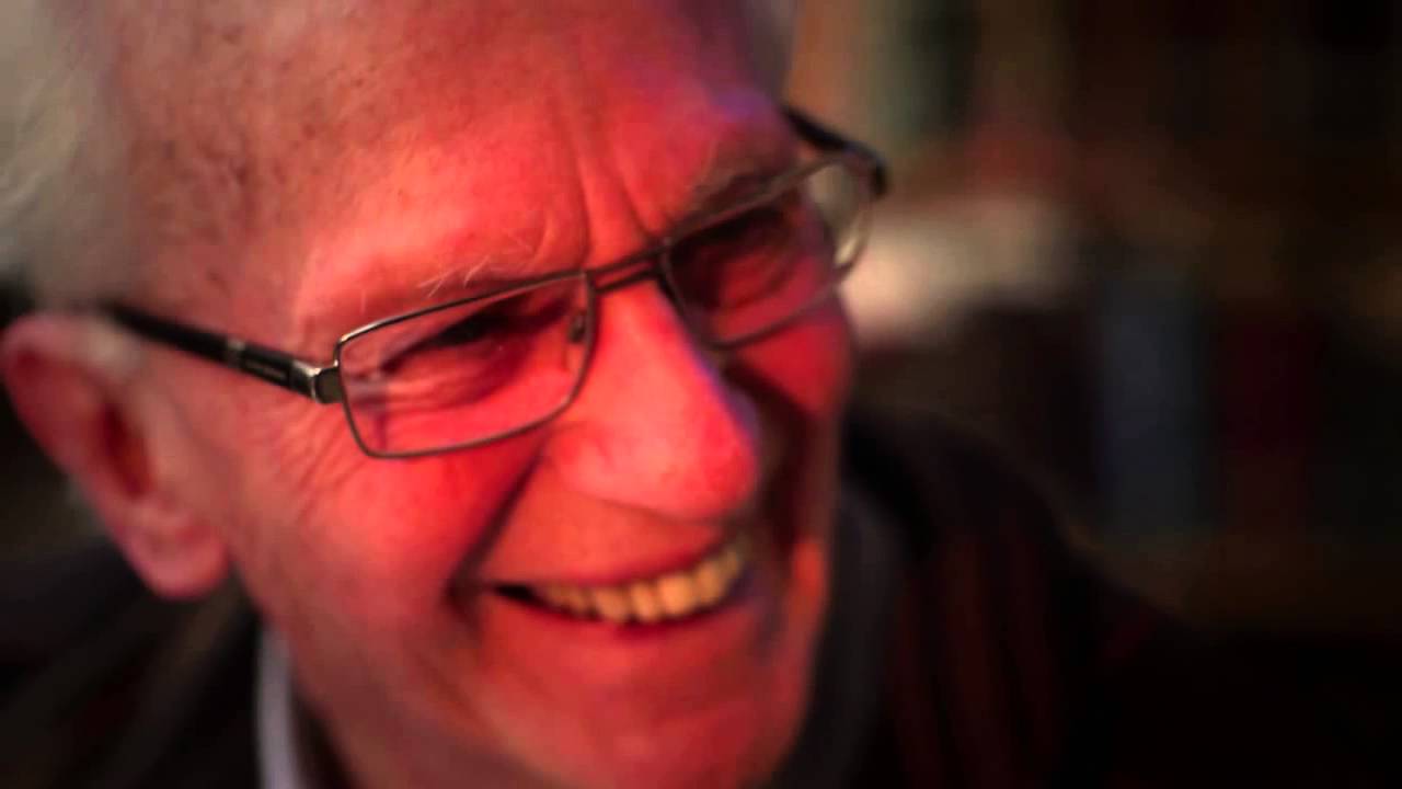 Anne van der Bijl �De deur is altijd open� YouTube