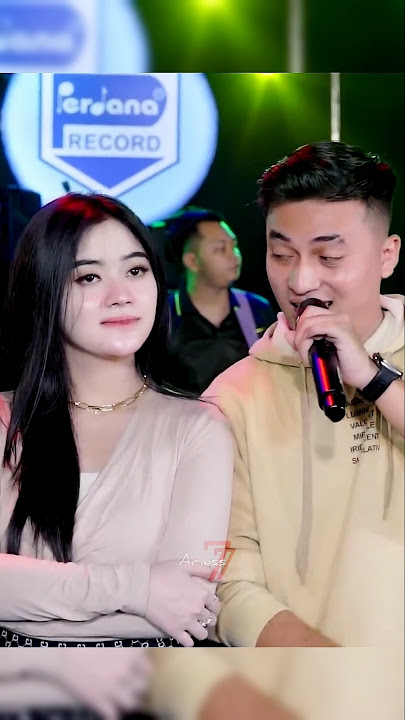 Jangan Tinggalkan Aku - Tiara Amora Feat Bayu Pratama | Sofiani Music