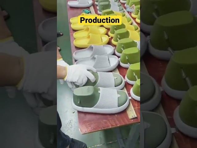 How are slippers produced❓| In production | Shoes factory #shorts class=