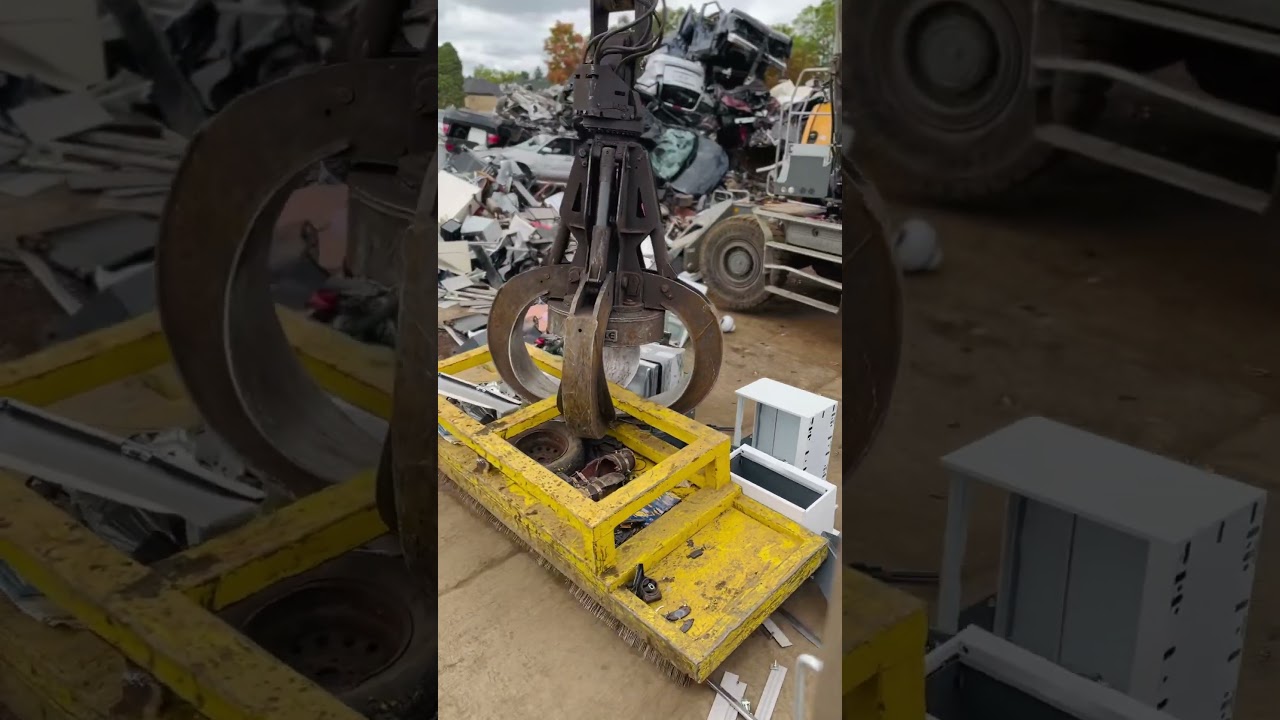 Way of making money from Waste 🫰 120 CAD = 7200Rs 