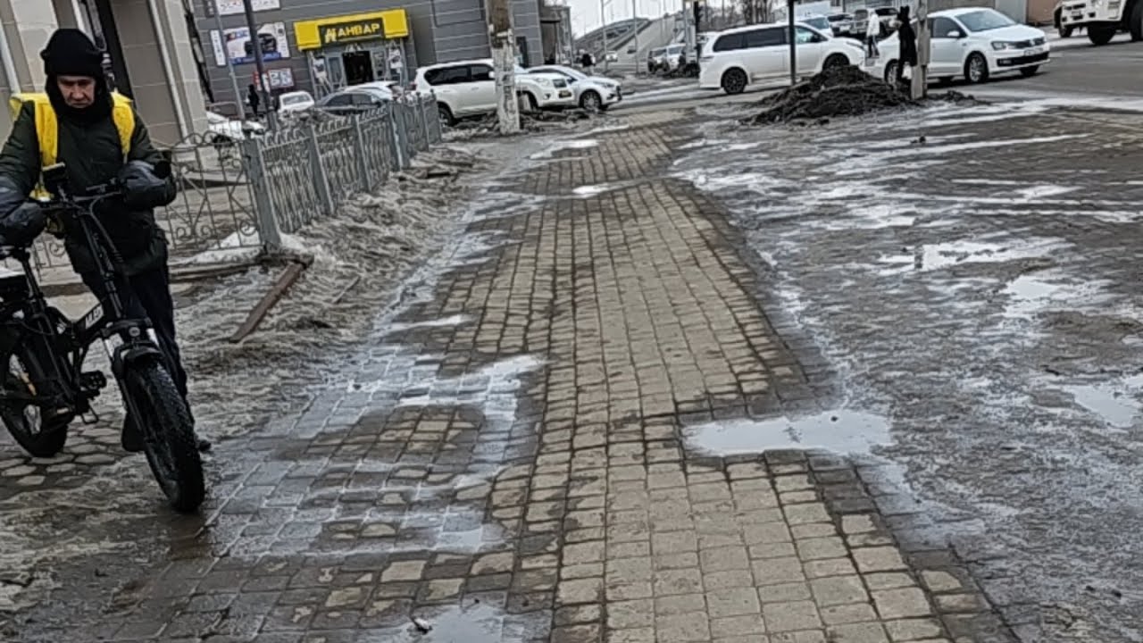 Сколько реально зарабатывают курьеры. Akhmediyar & Akmaral  в прямом эфире!