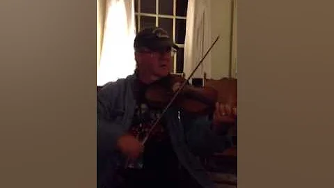 Chirps Smith plays Ed Haley fiddle--Salty River Re...