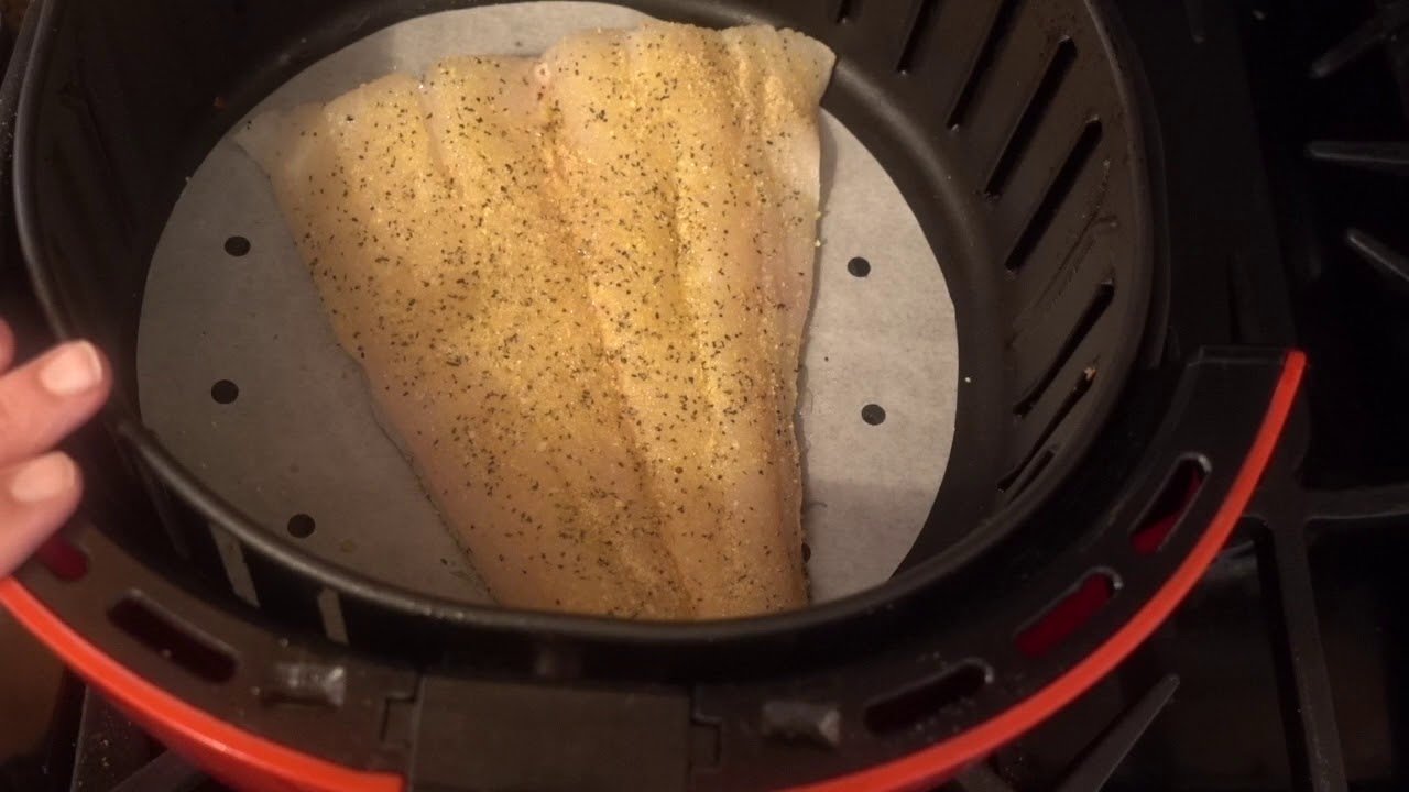 HALIBUT IN THE AIR FRYER - COOKS ESSENTIAL - YouTube