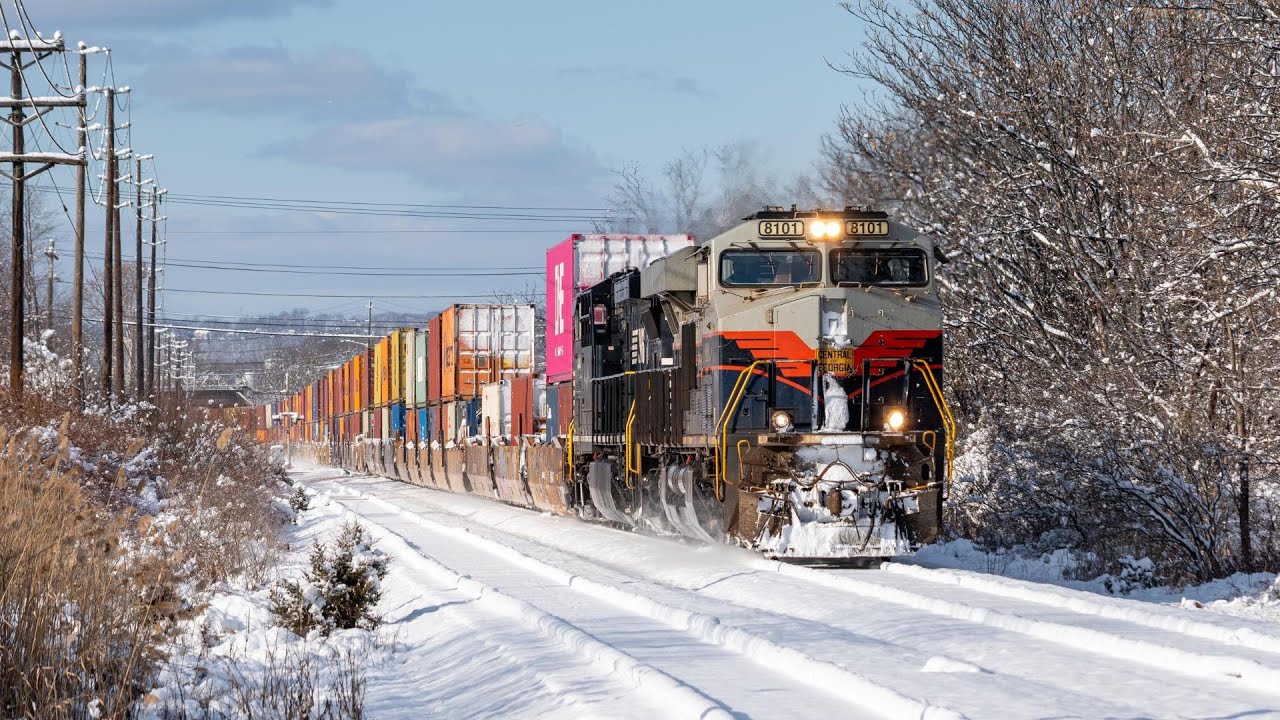 Year End Freights On the NS & CR Lehigh Line In NJ, Railfanning Neshanic - Roselle Park, NJ 12/23/25