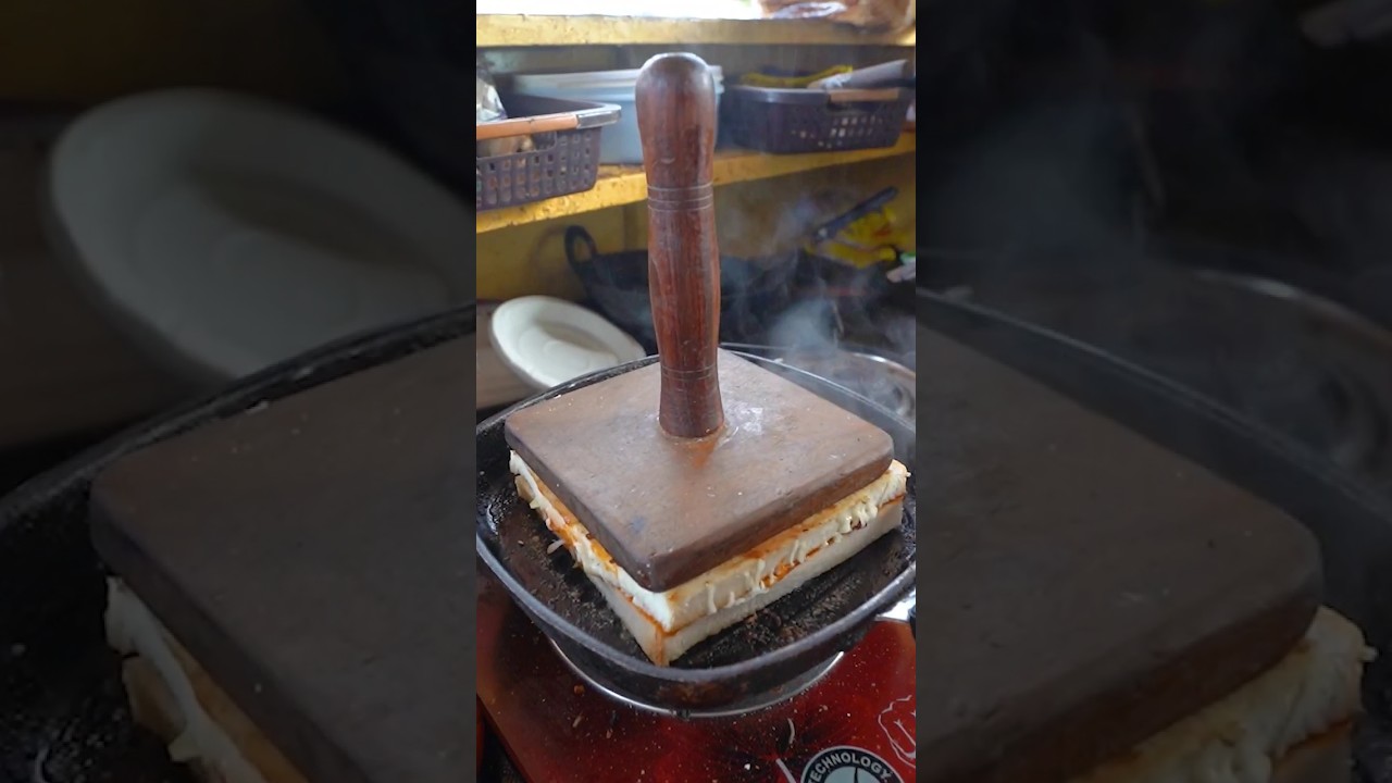 Jodhpur Most Popular Stamp Wala Cheese Paneer Grill Sandwich🥪 Rs. 120/- Only #jodhpurifood #shorts