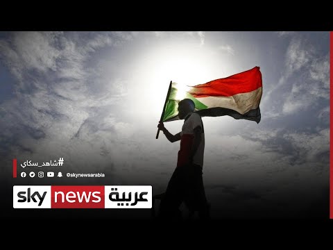 السودان فنانون شباب يعيدون إحياء أغان تراثية بأسلوب عصري