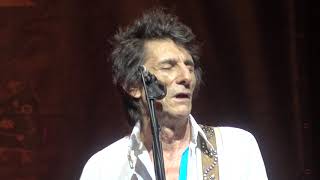Ronnie Wood Sound Check -   I'm Talking About You