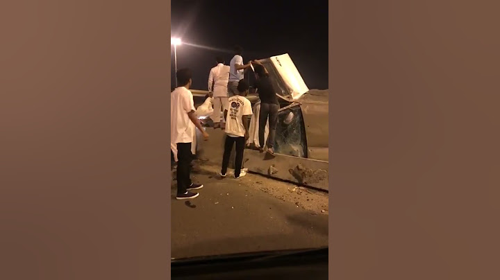 حادث مروري  بالعيد على طريق الحرمين بجدة.