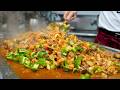 Osaka Street Food: ¥500 Wagyu Offal Teppanyaki by Father & Son Grill Masters