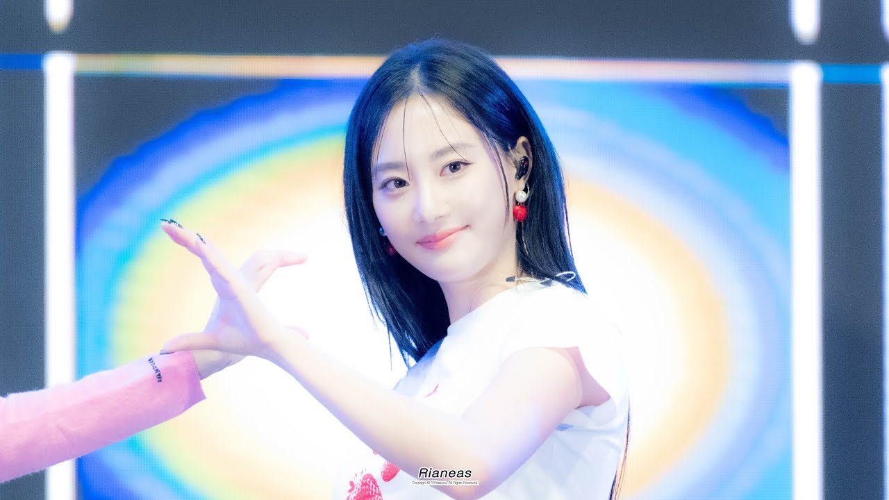 240323 논산딸기축제 프림로즈 나현 - Awaken Light