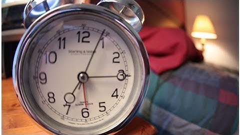 British schools are replacing analog clocks because students can’t read them