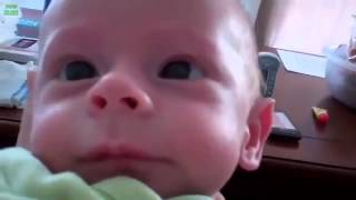 Bebeklerin Şirin Mimikleri