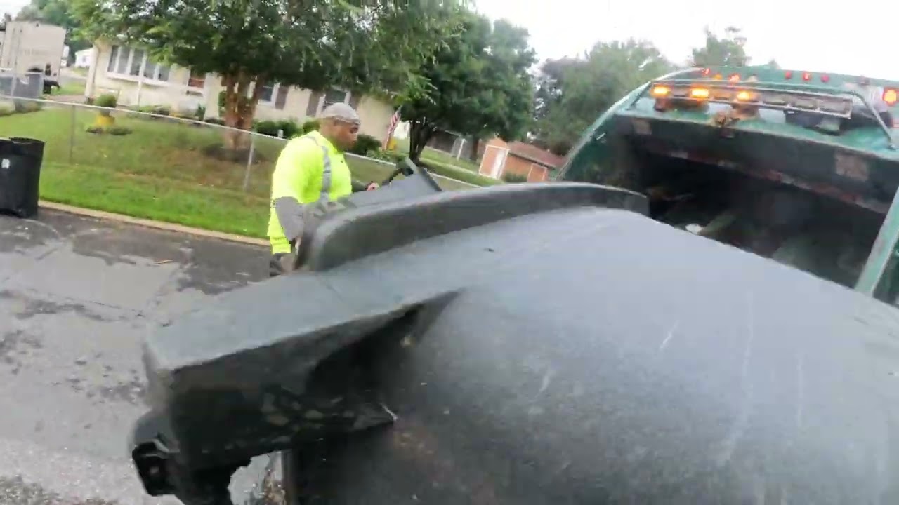 Area 6 trash pickup 8/1/2022 Pt.2 YouTube