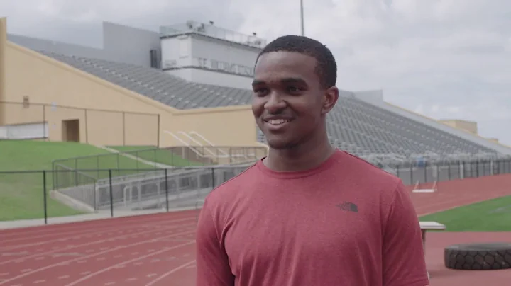 Meet Booker T Washington Star RB Thomas Grayson