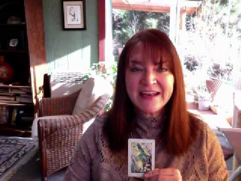 Video: Was bedeutet die Tarotkarte Princess of Swords?